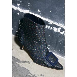 Manolo Blahnik Baylow Ankle Boot in Navy Floral